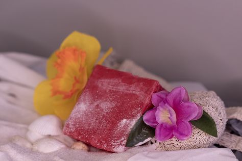 Sulfate vs Sulfate-Free Shampoo - Which is Better?